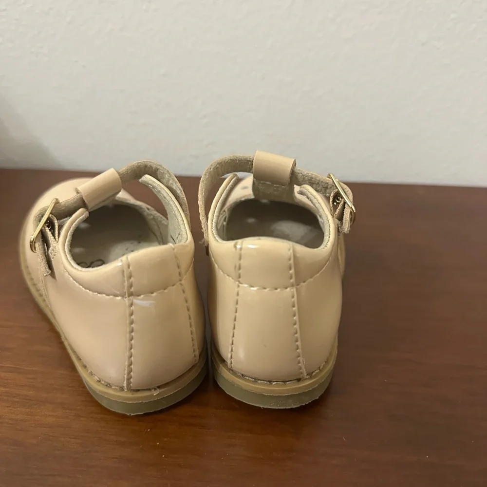 FootMates cute strap